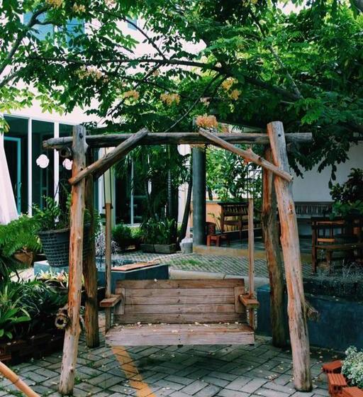 Hotel Prasertsri Place 12