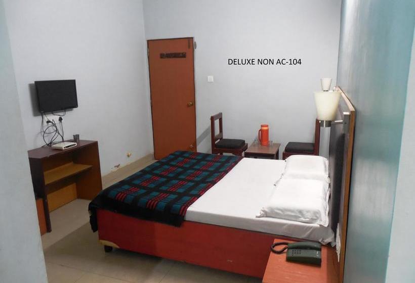 Hotel Silver Springs Gujarat