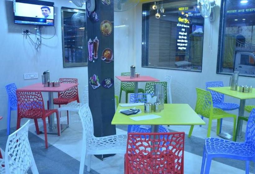 Hotel Royal Treat 13