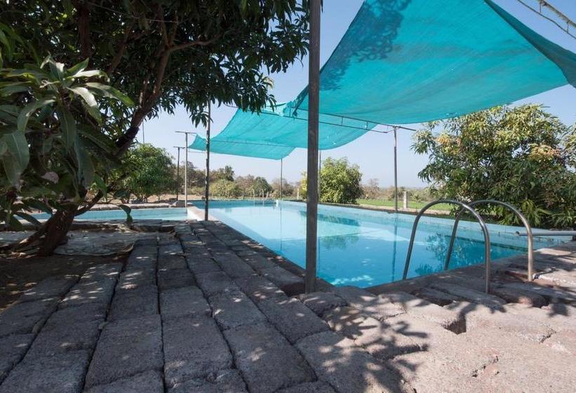 Resort Patel Farmhouse And Restaurant 7