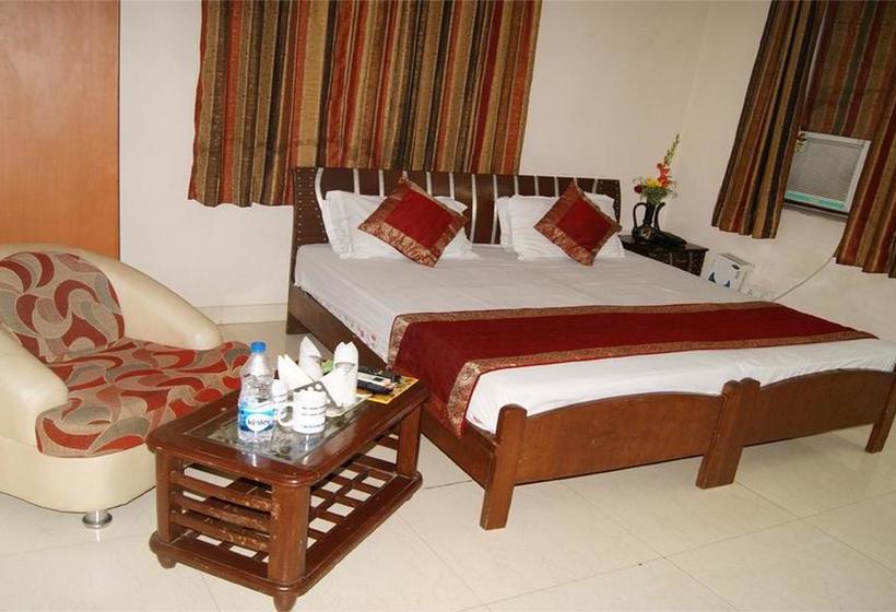 Maxfort Budget Hotel Gurgaon Haryana