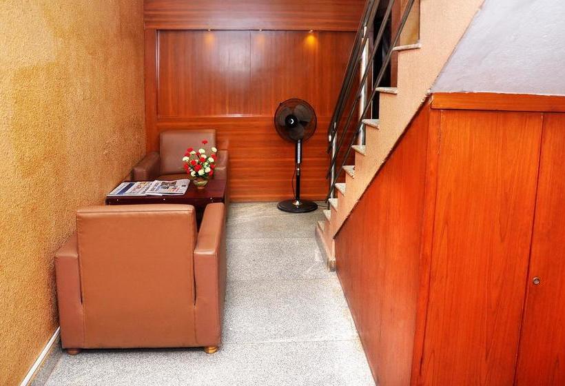 Hotel Comfort Shelter 1