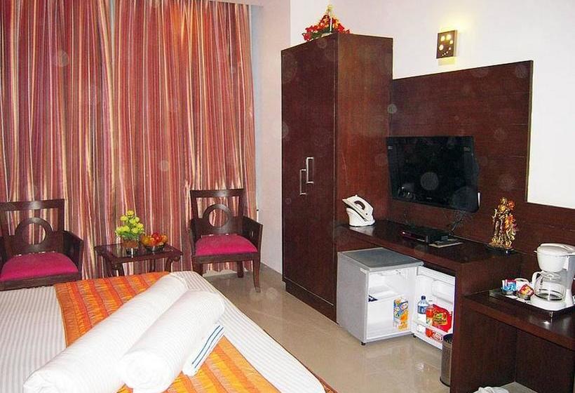 Hotel Maxfort Greenwood City 14