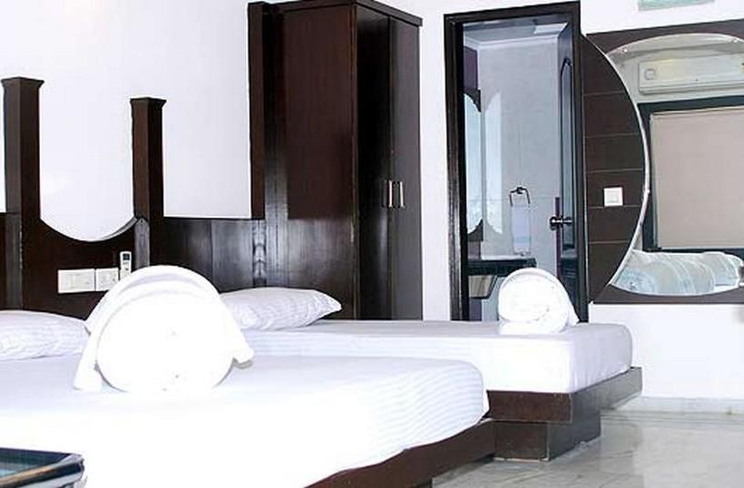 Hotel Maxfort Greenwood City 16