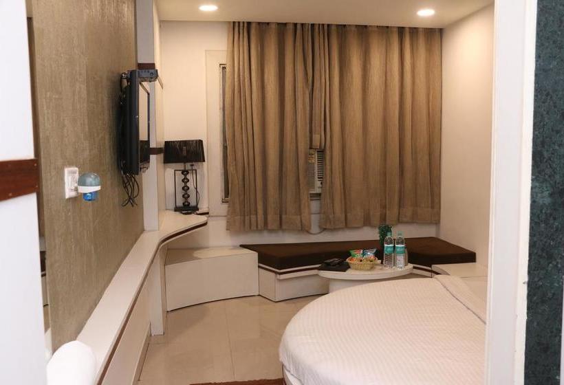 Hotel Shalimar Deluxe 8