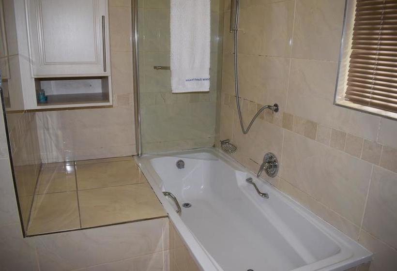 Infinity Bed And Breakfast 10