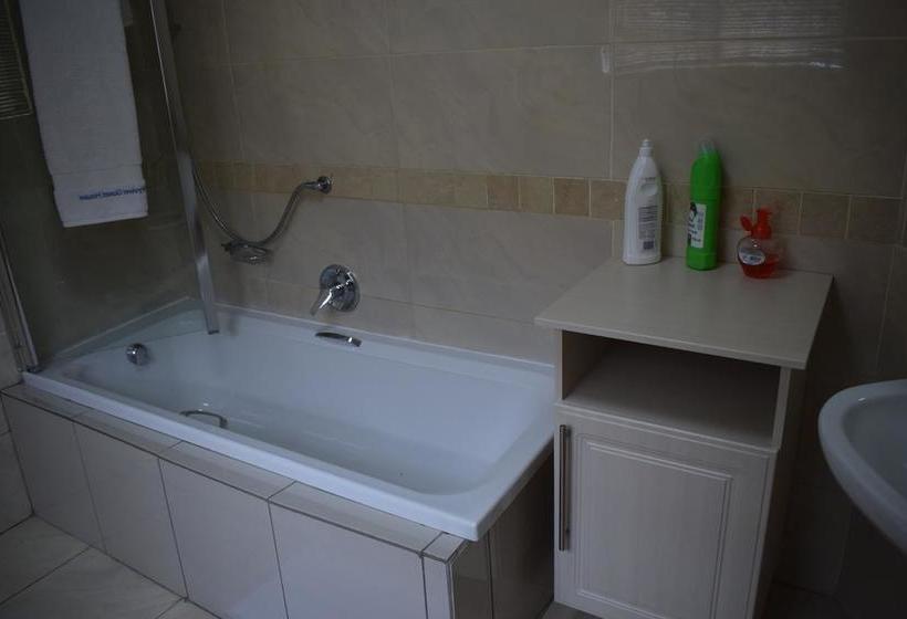 Infinity Bed And Breakfast 19