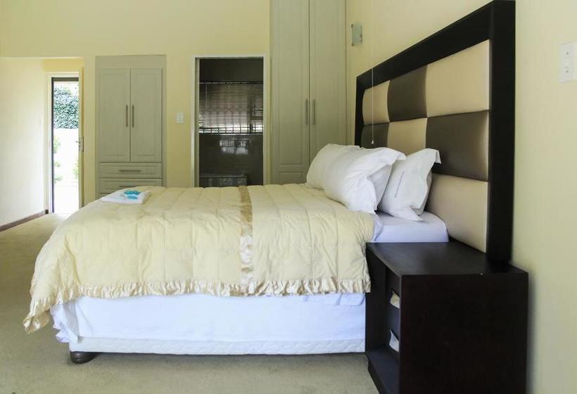 Infinity Bed And Breakfast 8