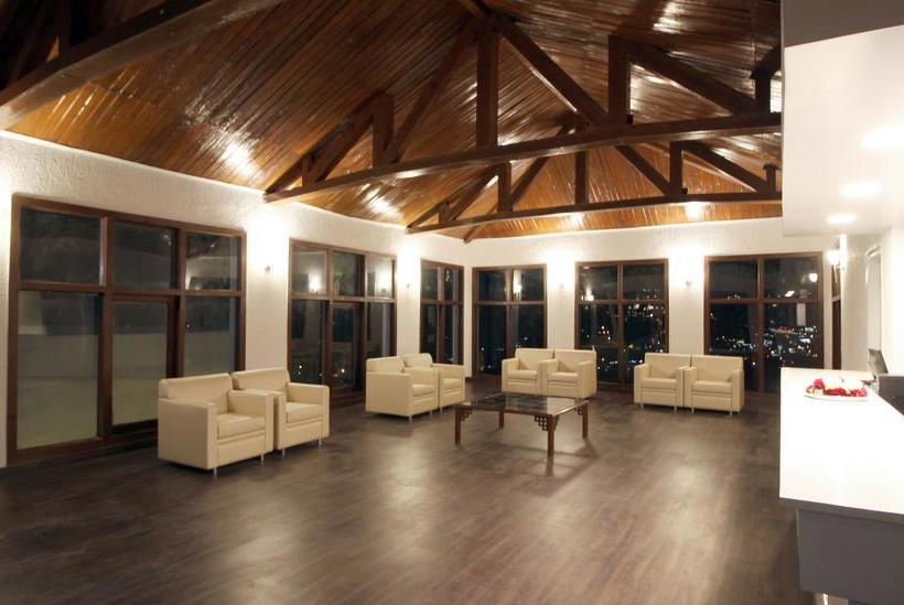 Resort Radha Residency By Royal Collection Hotels 3