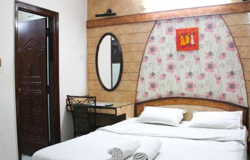 Hotel Jk Raj Regency 4