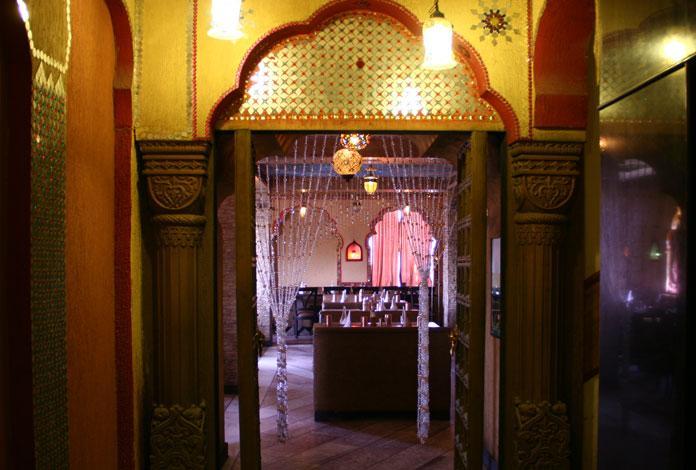 Hotel Ddr Residency 17