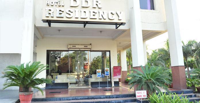 Hotel Ddr Residency 18