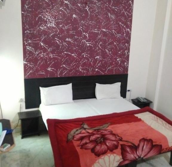 Hotel Ganpati Guest House 12