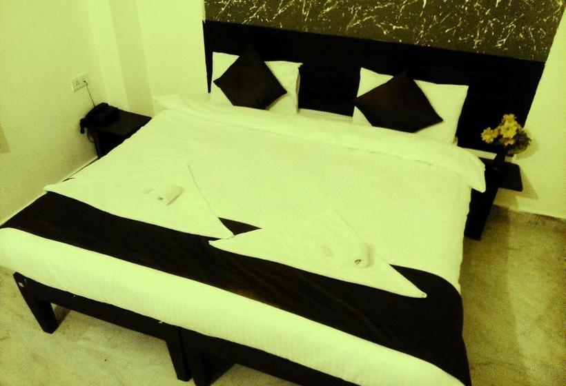 Hotel Ganpati Guest House 3