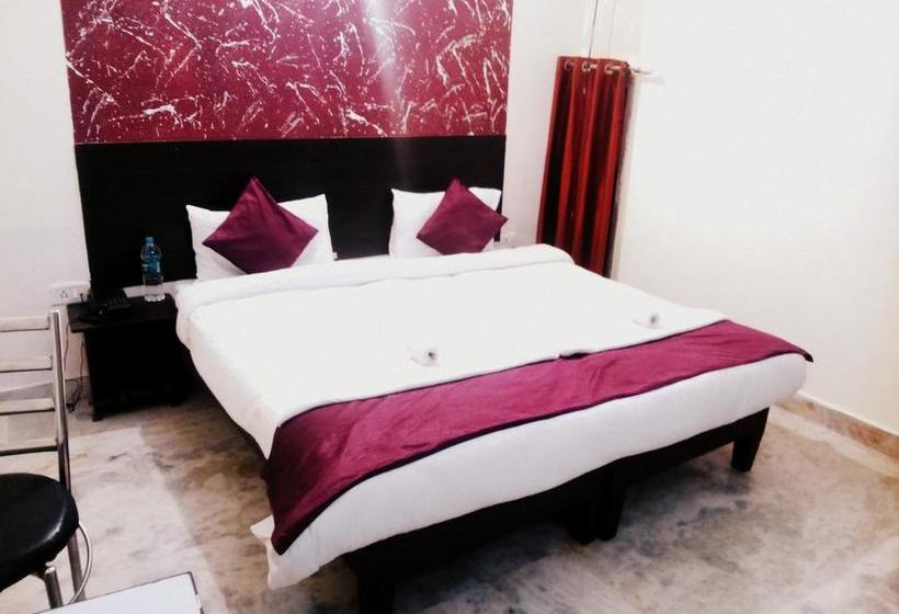 Hotel Ganpati Guest House 9