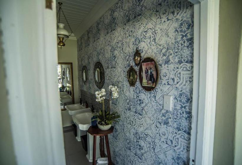 Hotel The Royal Fischer 11