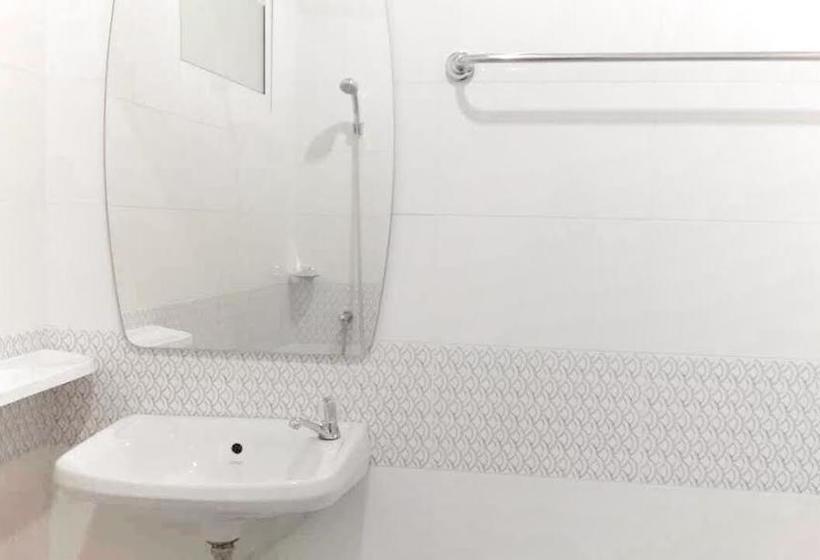 Albergue The Urban Habour Surat Thani