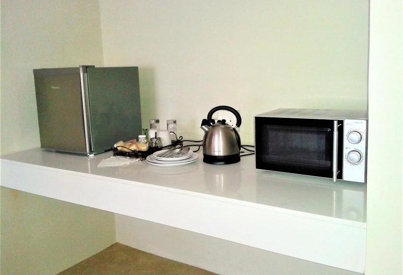 Bed and Breakfast Little Villa Bnb 10