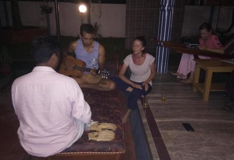 Bed and Breakfast Marari Garden Home