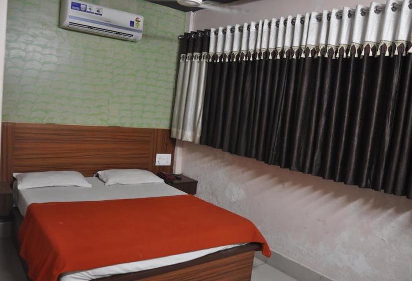 Hotel Shree Palace 8