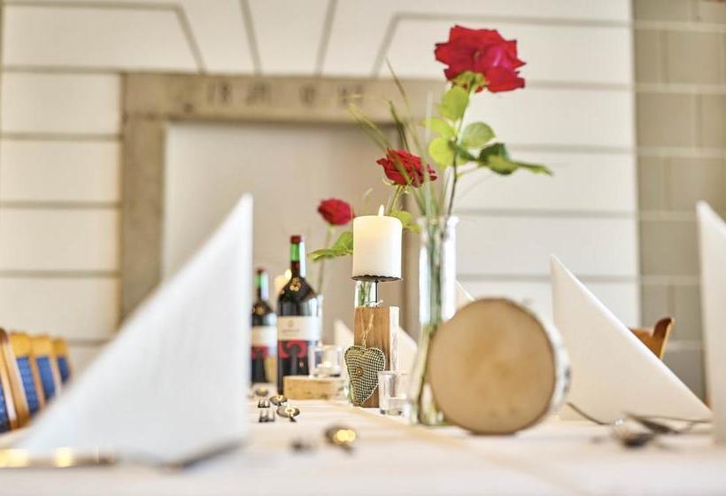 Hotel Gasthof Escherich 10