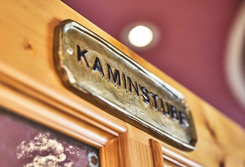 Hotel Gasthof Escherich 17