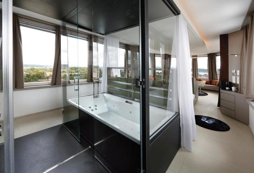 Aquaturm Hotel & Energie 18