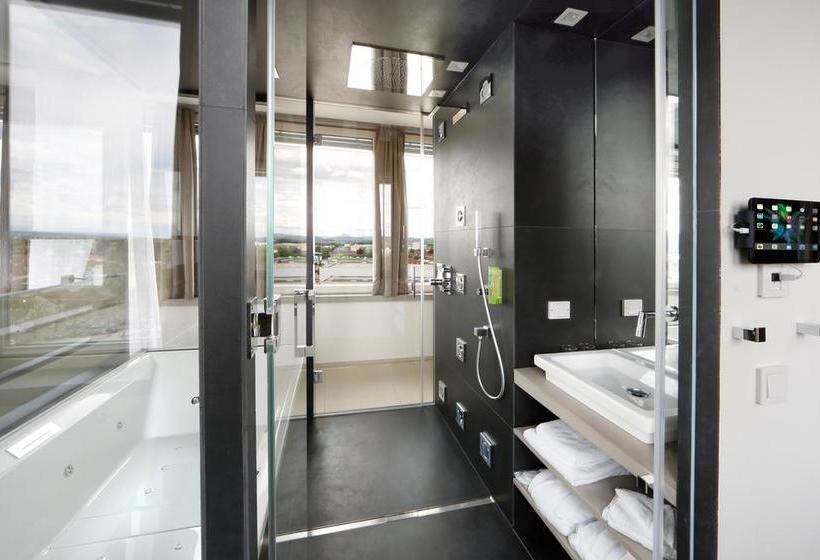 Aquaturm Hotel & Energie 19