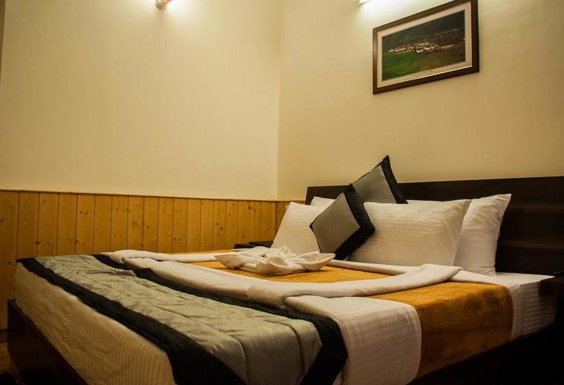 Hotel Seven Hills 15