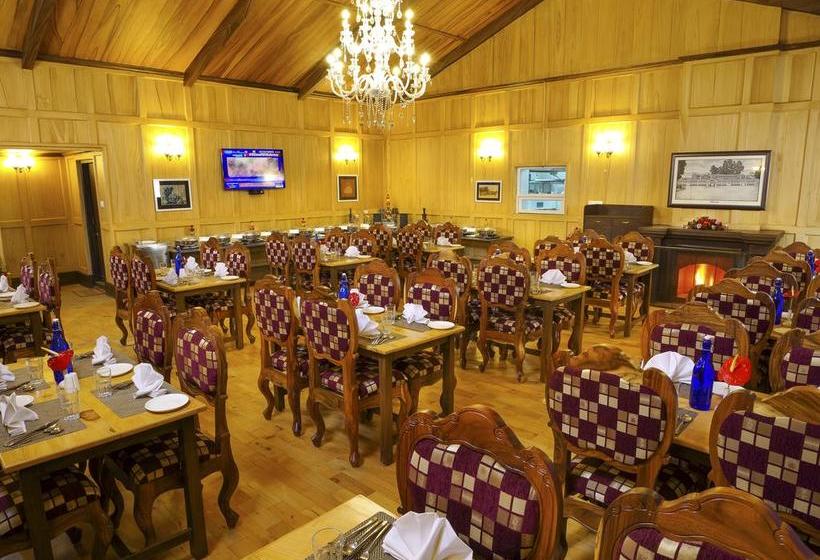 Vinca West Downs Heritage Resort 13