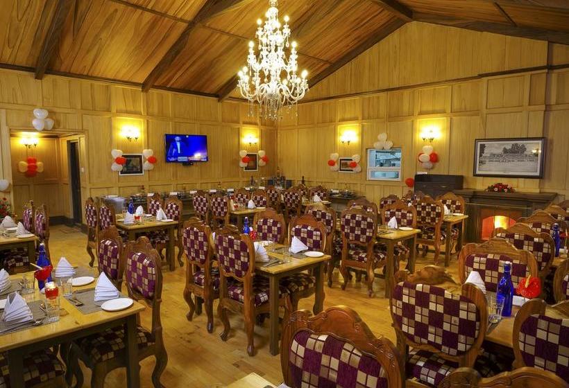 Vinca West Downs Heritage Resort 14