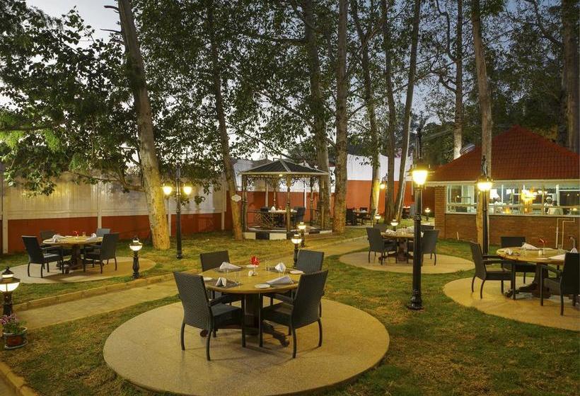 Vinca West Downs Heritage Resort 16