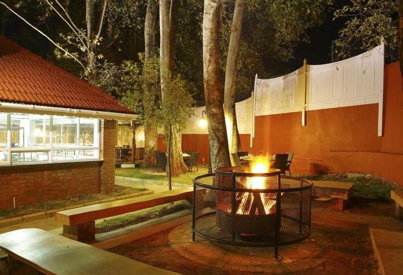 Vinca West Downs Heritage Resort 17