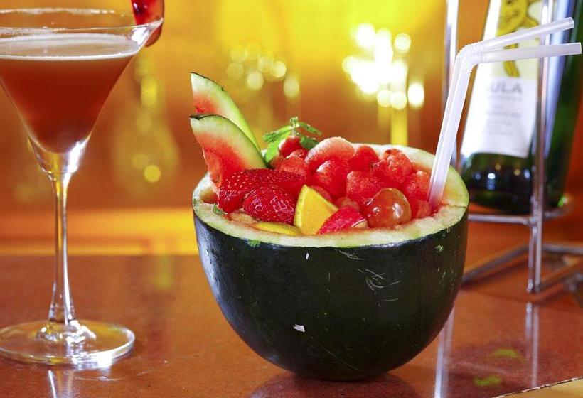 Vinca West Downs Heritage Resort 3