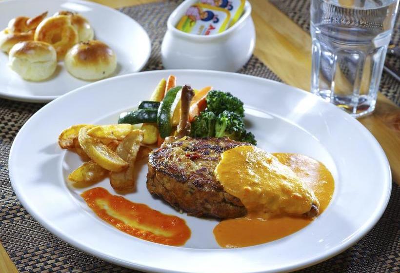 Vinca West Downs Heritage Resort 8