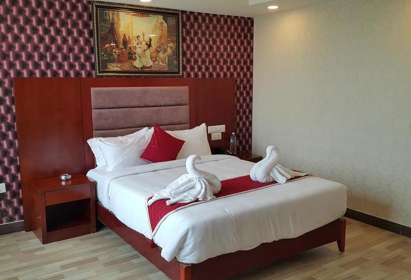 Hotel Hyders Park The Business 5