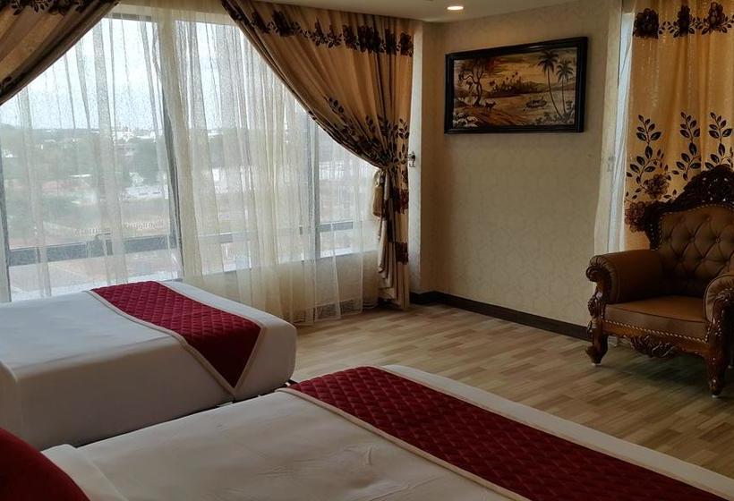 Hotel Hyders Park The Business 6