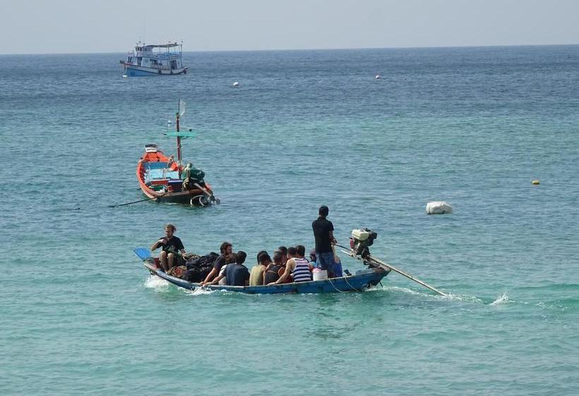 New Heaven Dive Resort 14