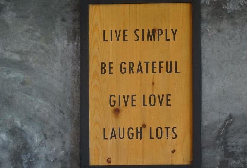 New Heaven Dive Resort 15