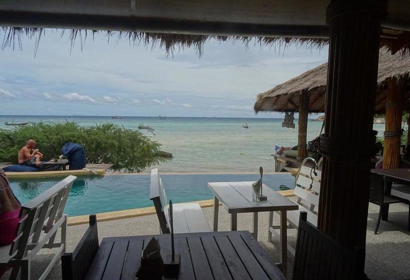 New Heaven Dive Resort 18