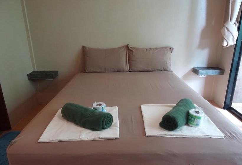 New Heaven Dive Resort 19