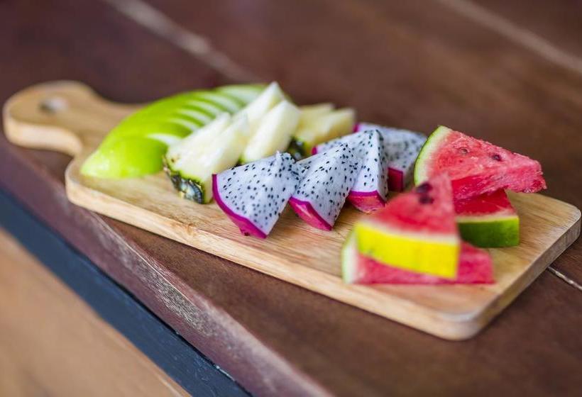 New Heaven Dive Resort 8