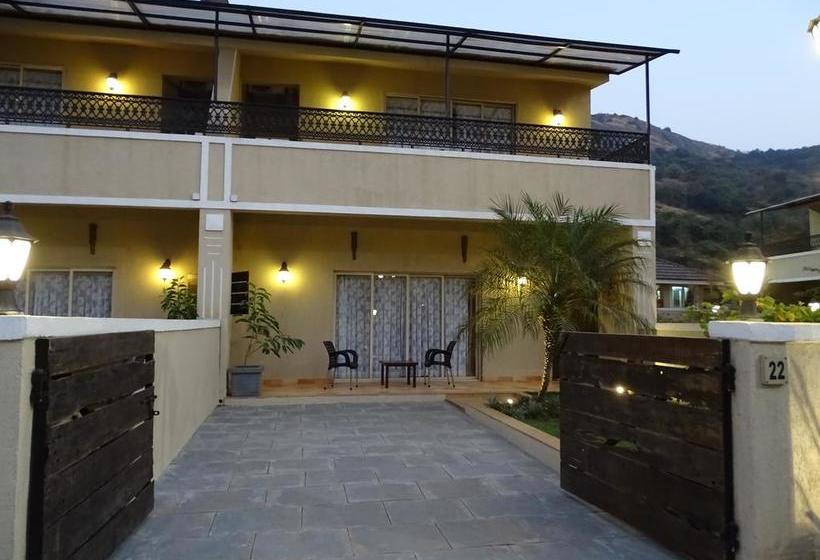 Resort Misty Meadows 14