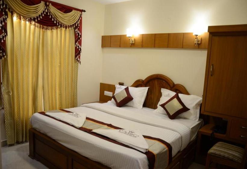 Hotel Vasantham Palace 1