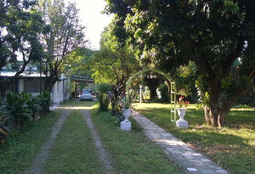 Bed and Breakfast Gharonda Dehra Dun Uttarakhand