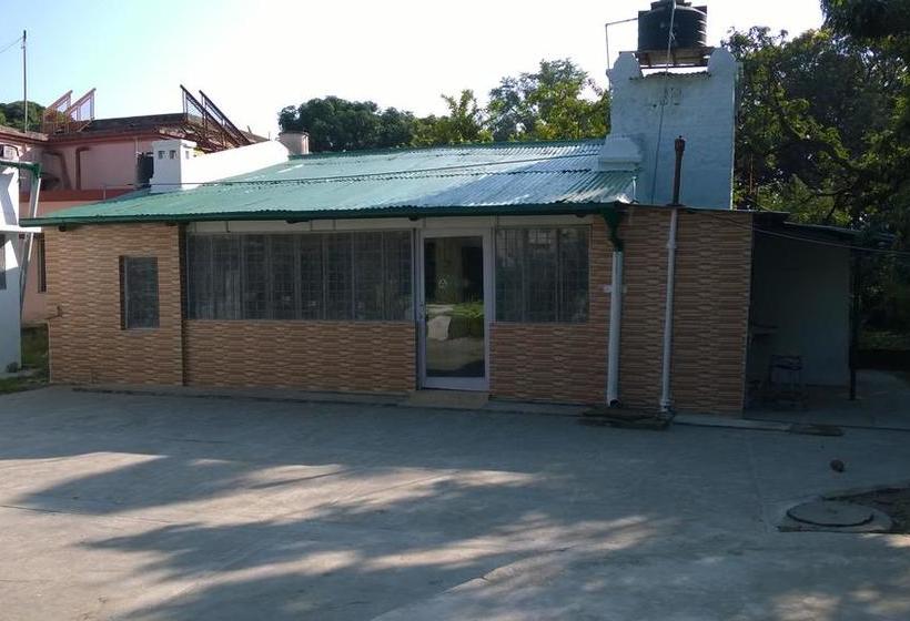 Bed and Breakfast Gharonda 16