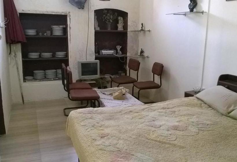 Bed and Breakfast Gharonda 7