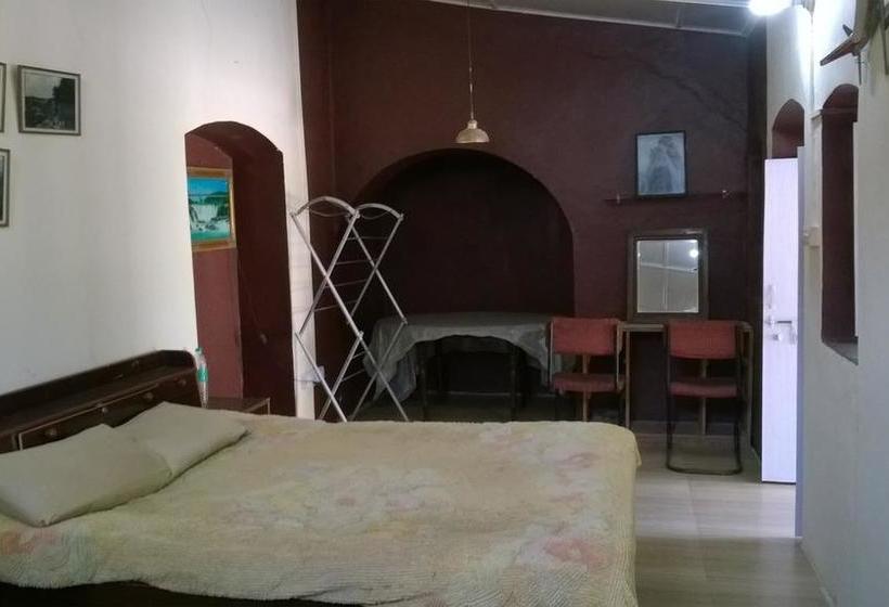 Bed and Breakfast Gharonda 8