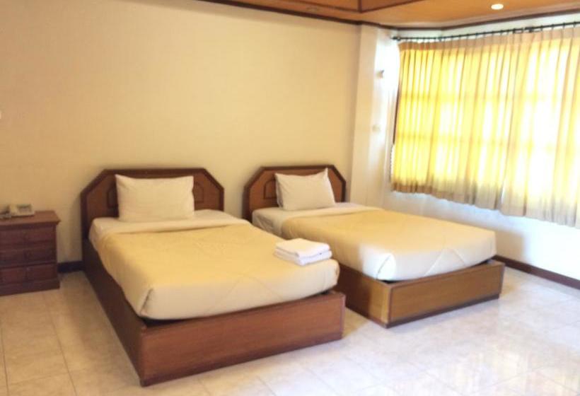 Hotel Kraisaeng Place 12