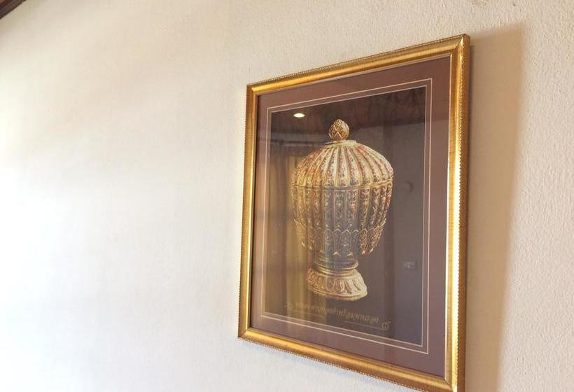 Hotel Kraisaeng Place 15